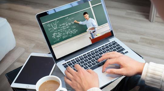 智慧教育 面向未來的教育新形態(tài)與房地產(chǎn)信息咨詢的潛在結(jié)合