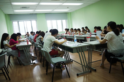 華詢教育加盟 開啟教育咨詢事業(yè)的新機遇